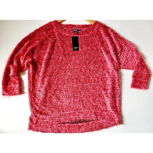 Jones New York Woman - Eyelash Knit Boat Neck Top in Scarlet - Picture 12 of 16